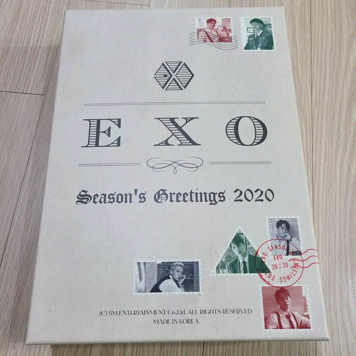 엑소 2020 시즌그리팅 시그 포카 포함 새상품